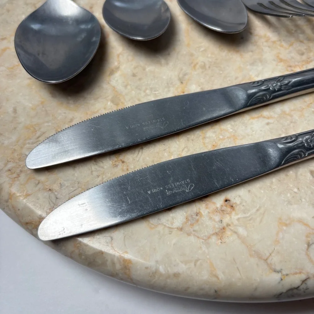 Rogers Flatware Set 8pc Silver Stainless Korea Floral Scroll Pattern